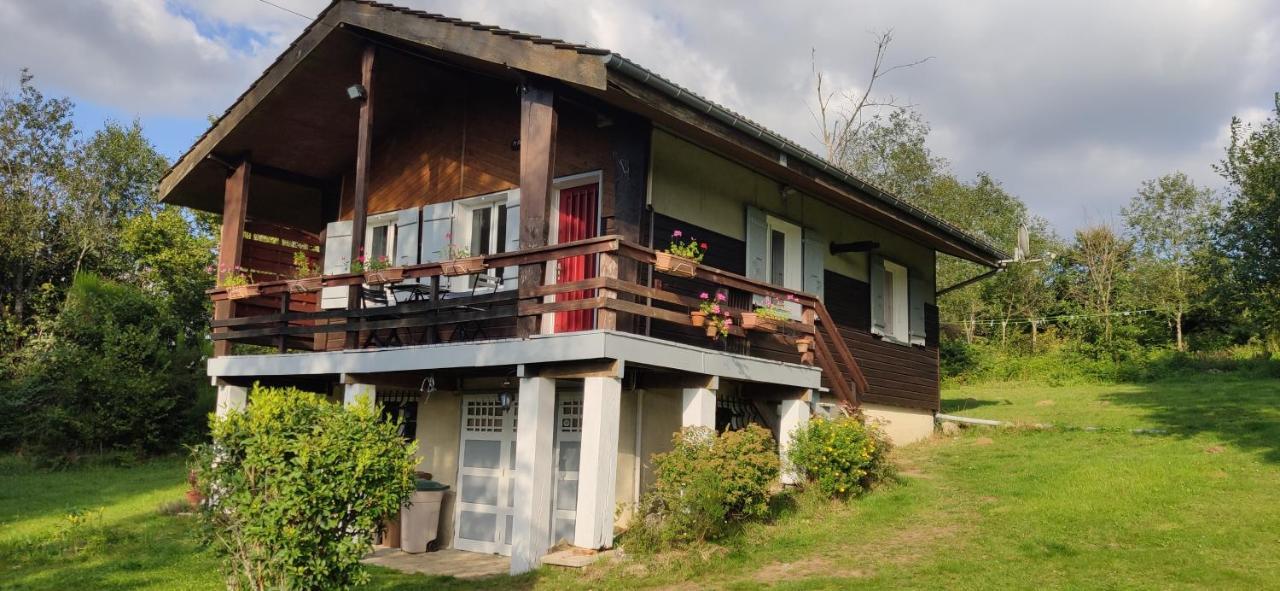 Chalet Deux Chambres Au Calme Saint-Brisson المظهر الخارجي الصورة